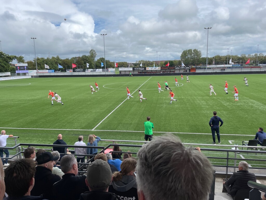 Telstar nog zoekende