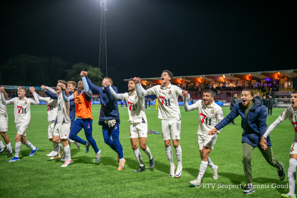 Telstar herhaalt huzarenstukje