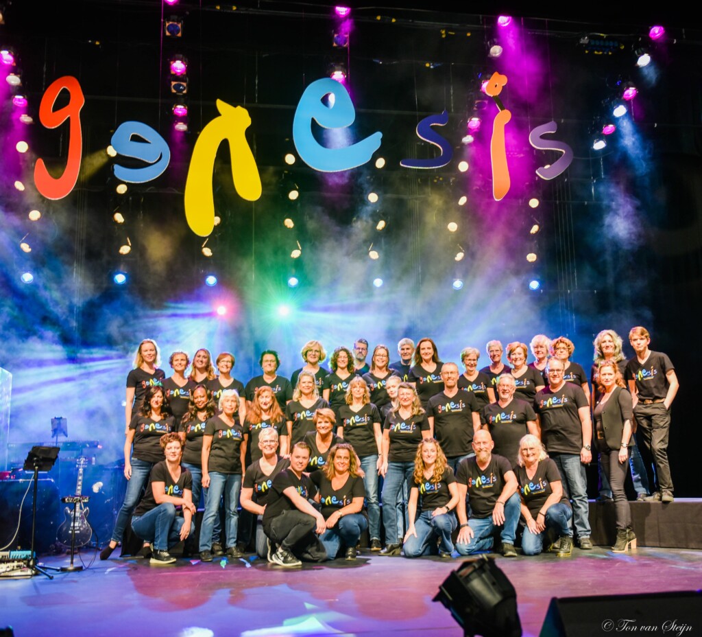 Project Genesis: Live zangspektakel in de schouwburg